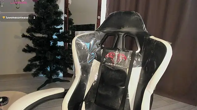 Lana Younes online show from 02-10-25, 01:22