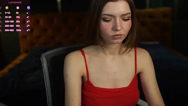 Snapshot of Michelle_054 chatting on 12-13-24, 12:28 Michelle 054 online show from 12-13-24, 12:28