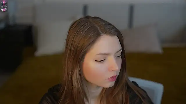 Snapshot of Michelle_054 chatting on 02-03-25, 12:36 Michelle 054 online show from 02-03-25, 12:36