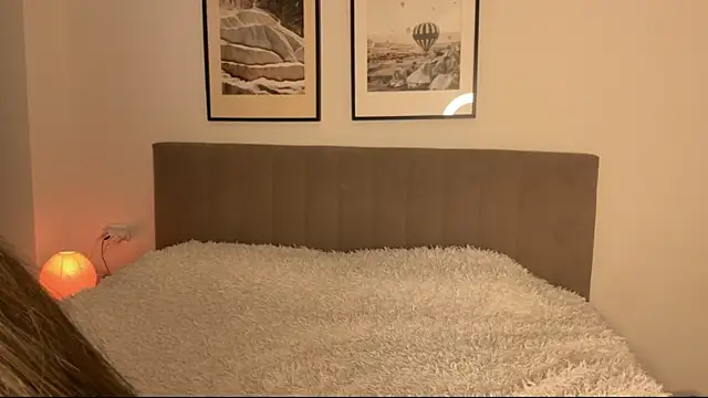 aryamirelle online show from 11-12-25, 09:58