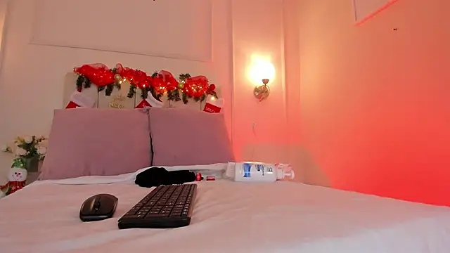 Snapshot of dani_skinny_ chatting on 12-04-24, 06:06 dani skinny online show from 12-04-24, 06:06