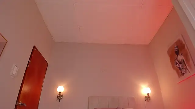 Snapshot of dani_skinny_ chatting on 02-03-25, 11:53 dani skinny online show from 02-03-25, 11:53