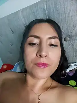 ELISA 90 online show from 01-30-25, 01:11