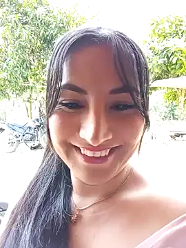 ELISA 90 online show from 02-01-25, 04:44