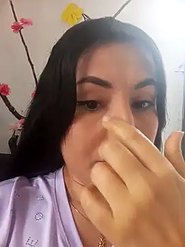 ELISA 90 online show from 02-17-25, 04:15