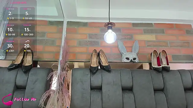 Snapshot of JESSYCORTES chatting on 10-30-25, 03:02 JESSYCORTES online show from 10-30-25, 03:02