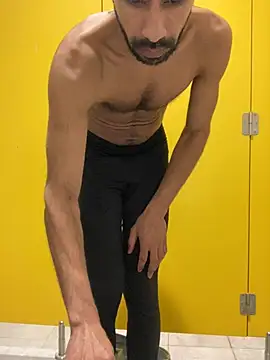 Lucascacaca online show from 12-14-24, 06:20