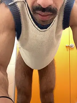 Lucascacaca online show from 12-18-24, 09:47