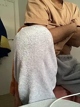 Lucascacaca online show from 02-25-26, 03:43