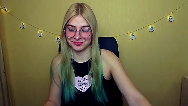 Luna Lush  online show from 12-05-24, 07:27