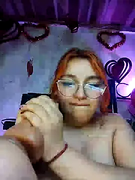 SophiaWeestt99 online show from 02-20-25, 07:34