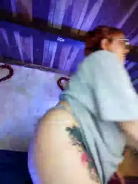 SophiaWeestt99 online show from 03-06-25, 05:14