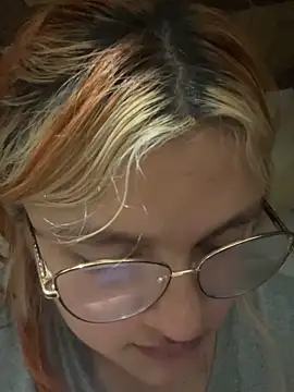 SophiaWeestt99 online show from 09-11-25, 03:17