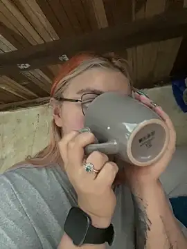 SophiaWeestt99 online show from 09-29-25, 01:44