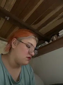 SophiaWeestt99 online show from 11-05-25, 03:17