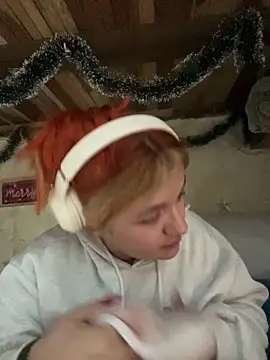 SophiaWeestt99 online show from 12-18-25, 02:17