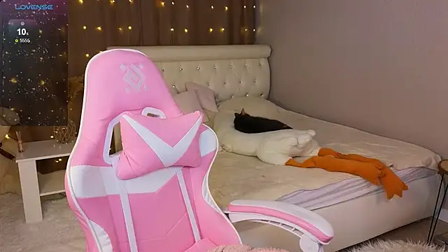 barbieee b online show from 12-10-24, 04:34