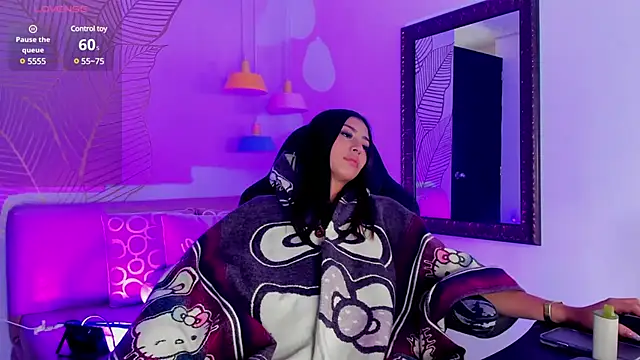 Snapshot of ZaraLim chatting on 12-09-24, 03:33 ZaraLim online show from 12-09-24, 03:33