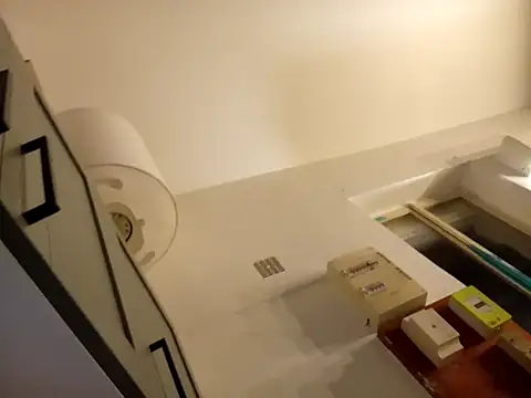 Snapshot of ElektrikFrancaise chatting on 11-15-25, 02:42 ElektrikFrancaise online show from 11-15-25, 02:42