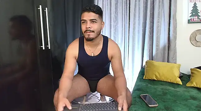 Snapshot of thiagowes chatting on 01-07-25, 12:03 thiagowes online show from 01-07-25, 12:03