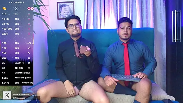 Snapshot of thiagowes chatting on 09-17-25, 04:14 thiagowes online show from 09-17-25, 04:14