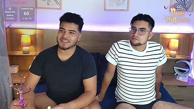 Snapshot of thiagowes chatting on 10-23-25, 03:39 thiagowes online show from 10-23-25, 03:39