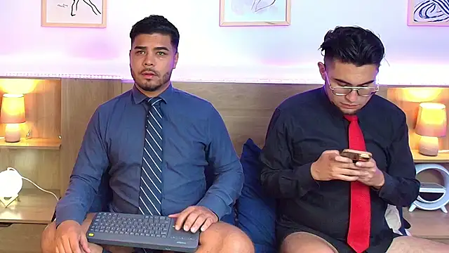 Snapshot of thiagowes chatting on 11-14-25, 04:11 thiagowes online show from 11-14-25, 04:11