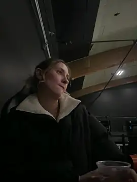 M1ssyk1ssy online show from 02-02-25, 07:25