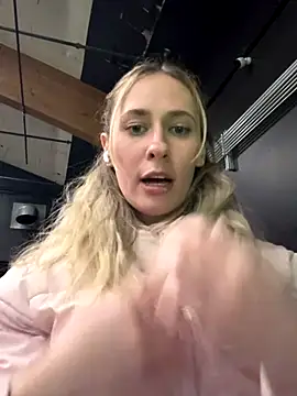 M1ssyk1ssy online show from 12-01-25, 12:15