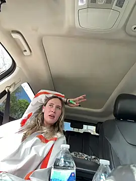 M1ssyk1ssy online show from 04-24-26, 08:44