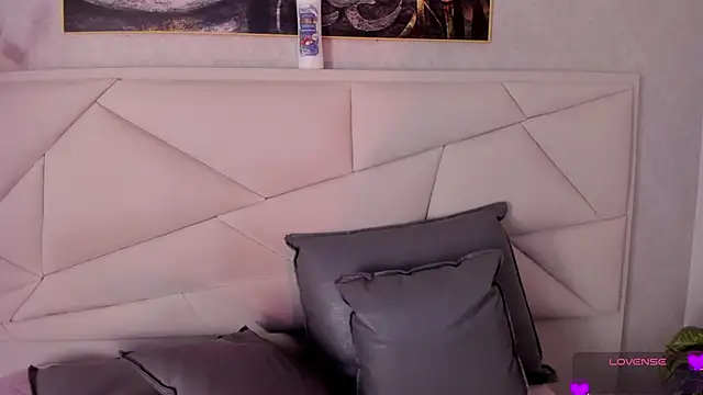 Aitana98  online show from 12-24-24, 09:39