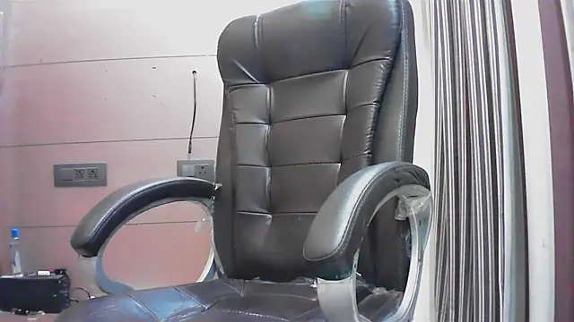 Snapshot of collage_hoty chatting on 09-22-25, 04:53 collage hoty online show from 09-22-25, 04:53