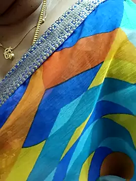 gaurika18 online show from 03-08-25, 06:32