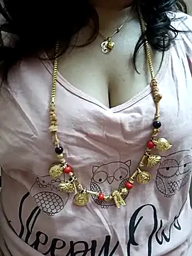 gaurika18 online show from 03-09-25, 03:05