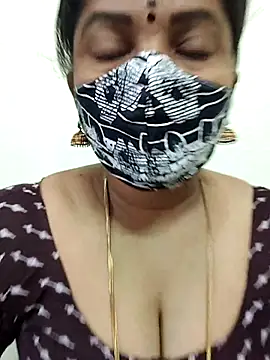 gaurika18 online show from 05-10-26, 12:38