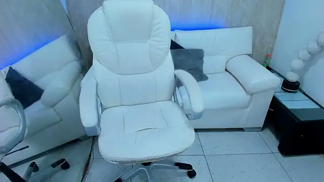 meggan 77 online show from 01-15-25, 07:05