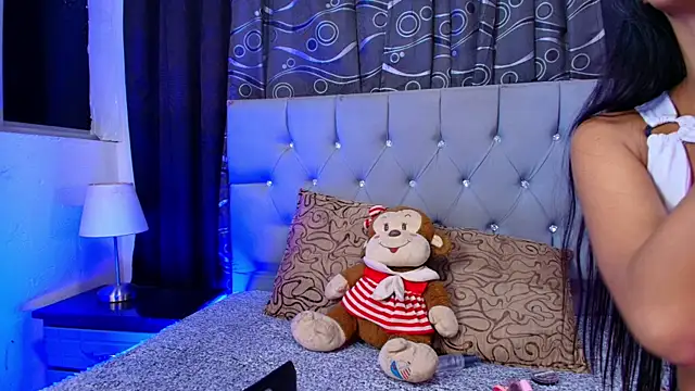 meggan 77 online show from 10-15-25, 04:01