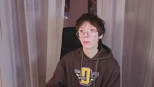 Snapshot of TommieH chatting on 01-21-25, 05:49 TommieH online show from 01-21-25, 05:49