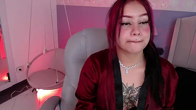 Snapshot of Angie99_gh chatting on 01-11-25, 10:08 Angie99 gh online show from 01-11-25, 10:08