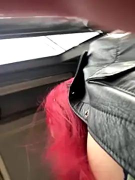 lia moon77 online show from 12-13-25, 07:53