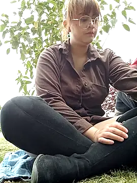 lara moon25 online show from 09-16-25, 05:58