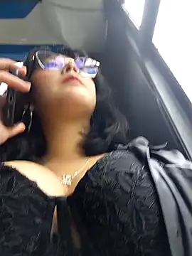 lara moon25 online show from 11-11-25, 08:09