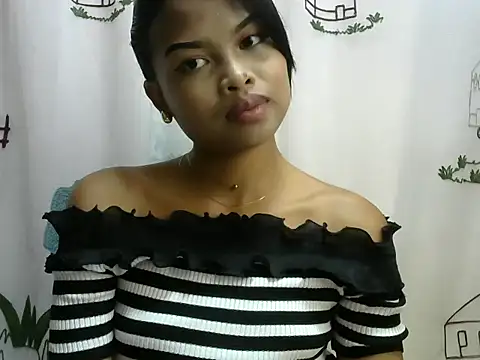 Snapshot of Rakonalie chatting on 03-08-25, 06:32 Rakonalie online show from 03-08-25, 06:32