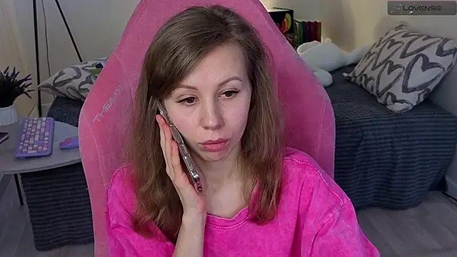 Snapshot of Lill_Mary chatting on 03-03-25, 03:41 Lill Mary online show from 03-03-25, 03:41