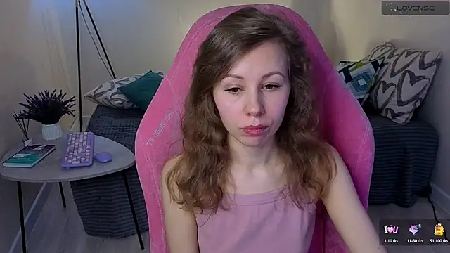 Snapshot of Lill_Mary chatting on 03-05-25, 01:31 Lill Mary online show from 03-05-25, 01:31