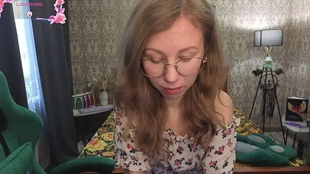 Lill Mary online show from 03-12-26, 03:23