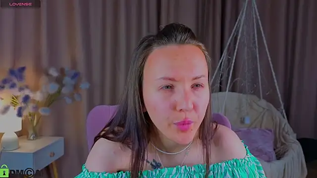 Snapshot of Wendy_mm chatting on 10-04-25, 04:49 Wendy mm online show from 10-04-25, 04:49