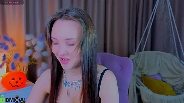 Snapshot of Wendy_mm chatting on 11-01-25, 04:09 Wendy mm online show from 11-01-25, 04:09