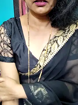 Snapshot of anuradha1432 chatting on 10-12-25, 09:41 anuradha1432 online show from 10-12-25, 09:41