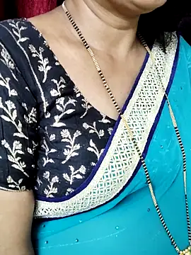 anuradha1432 online show from 10-29-25, 04:53